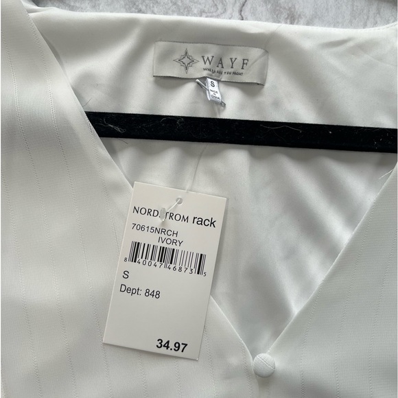 NWT White Blouse - Picture 2 of 5